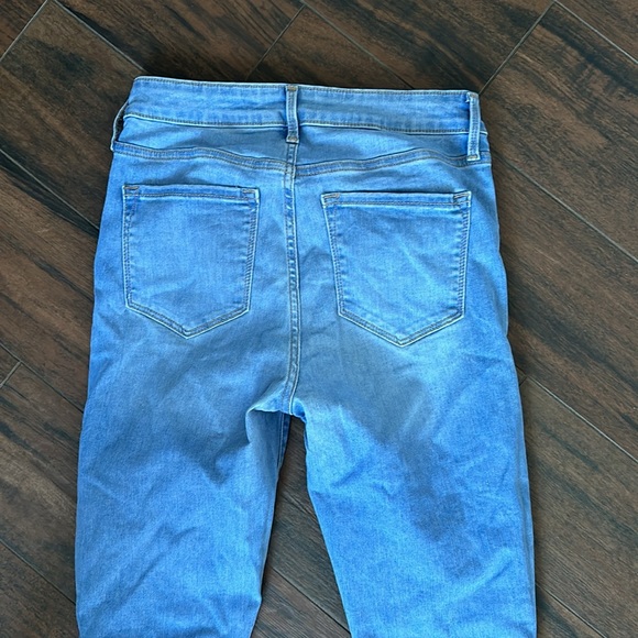 Rockstar Built In Sculpt Skinny Jeans - Picture 4 of 7